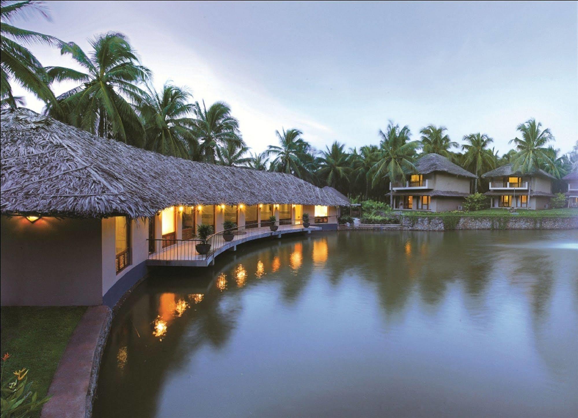 Coco Lagoon By Great Mount Pollāchi Extérieur photo