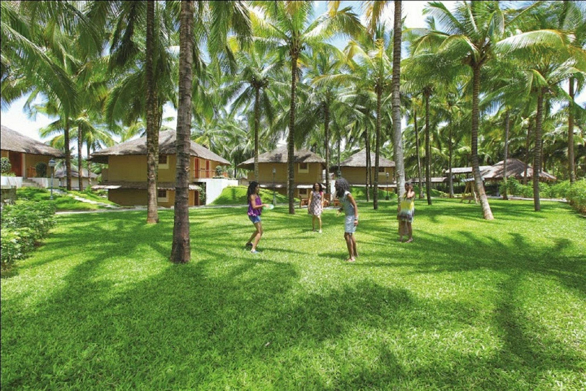 Coco Lagoon By Great Mount Pollāchi Extérieur photo
